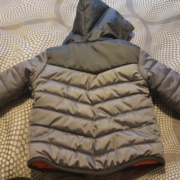 Jacket - Picture 3 of 3